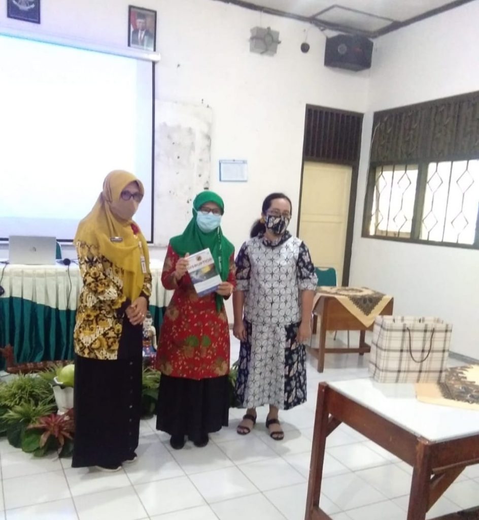 MGMP Bahasa Inggris Kabupaten Semarang Belajar GSM - Cabang Dinas