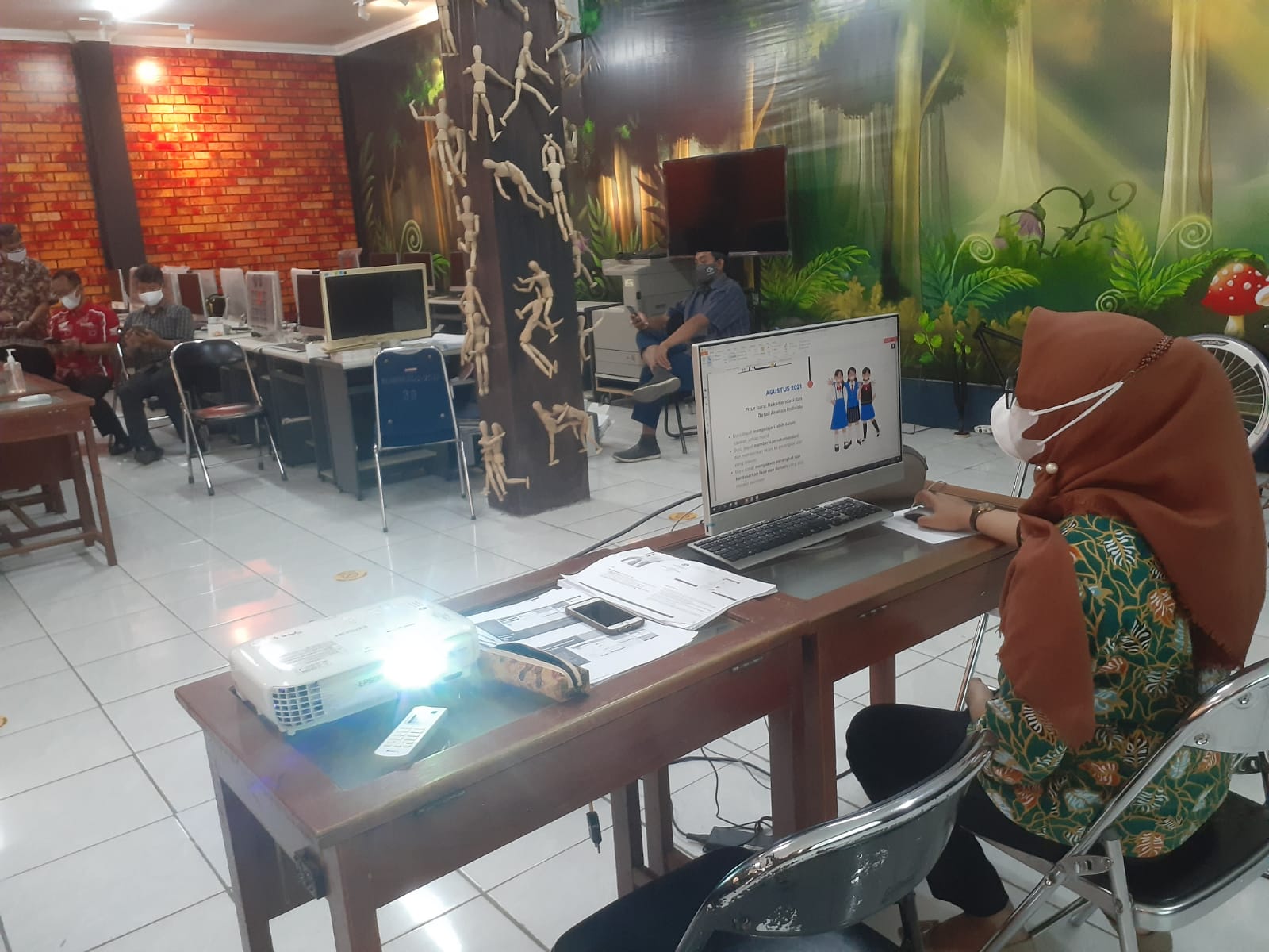 SMKN 4 Semarang Budayakan LINK dalam Penerapan Literasi Digital