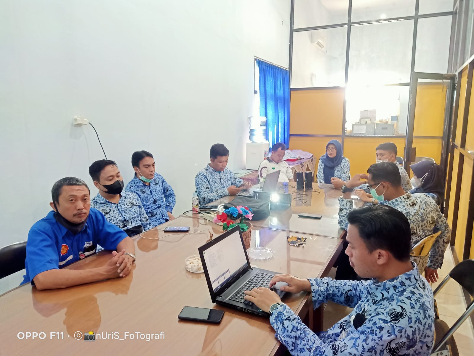 Guru PPPK SMKN 10 Semarang Ikuti Zoom Meeting Bank Jateng