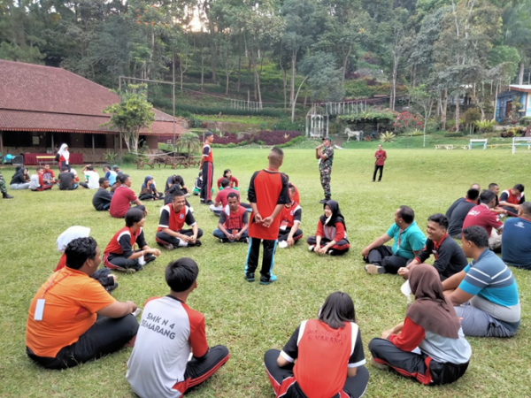 5 Siswa SMKN 4 Semarang Ukir Prestasi Tiada Henti, Antusias ikuti kegiatan Bela Negara