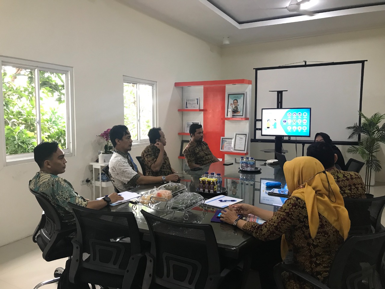 Perkuat Link and Match, SMKN 10 Semarang Laksanakan Kunjungan Ke Industri