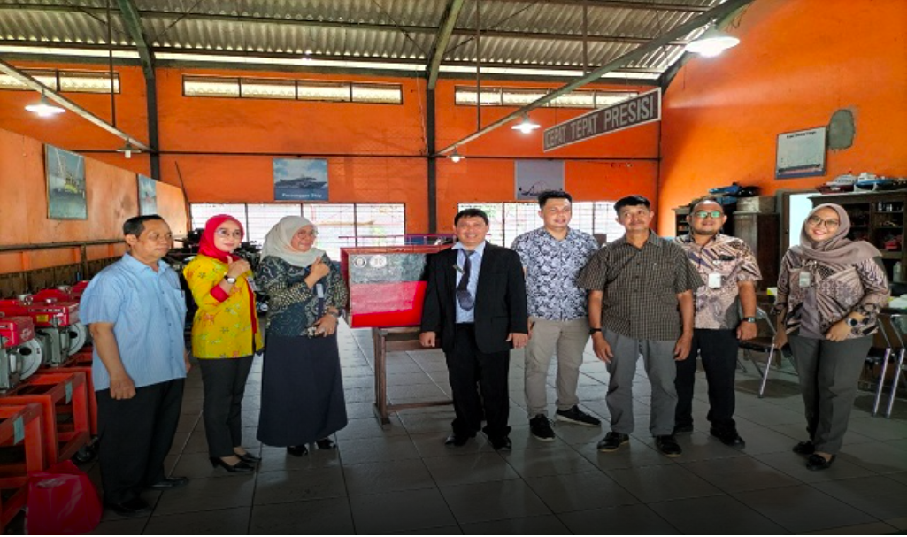 Hibah Pendidikan Vokasi Undip untuk TPK SMKN 10 Semarang