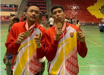 SMKN 10 Semarang Kembali Mengukir Prestasi: Juara 1 Voli POPDA Jateng 2023