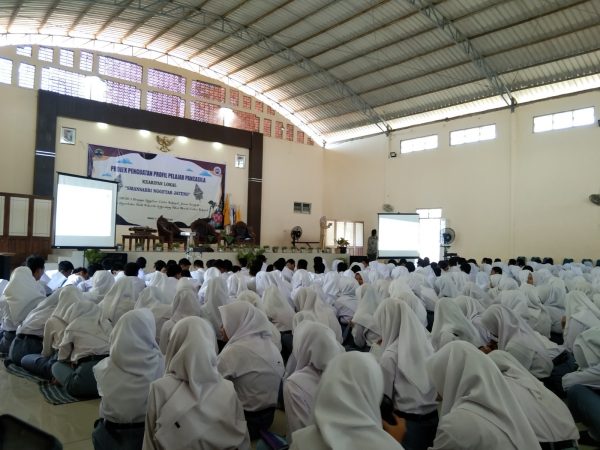 Seminar P5 Kearifan Lokal SMAN 1 Bringin: Pentingnya Bahasa Jawa Dalam Pendidikan Budi Pekerti