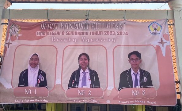 Debat Kandidat dan Kampanye Calon Ketua OSIS SMA Negeri 8 Semarang Tahun 2023