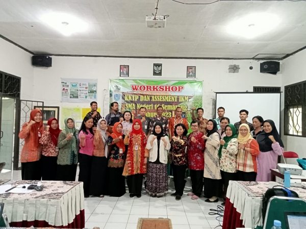 SMAN 16 Semarang Selenggarakan Workshop KTTP & Asesment IKM