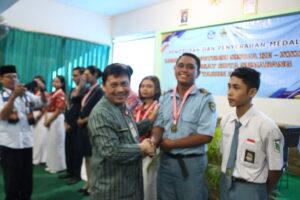SMKN 10 Semarang Raih Prestasi Gemilang di Lomba Kompetensi Siswa Kota Semarang Tahun 2024